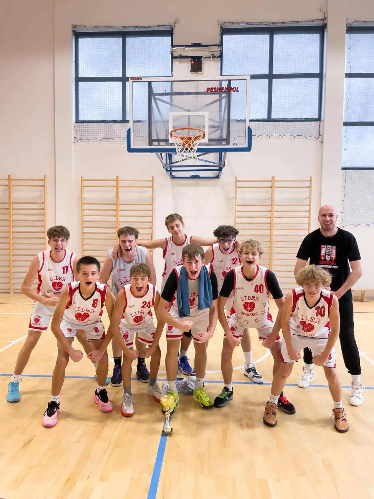 Grała koszykarska młodzież Lidera